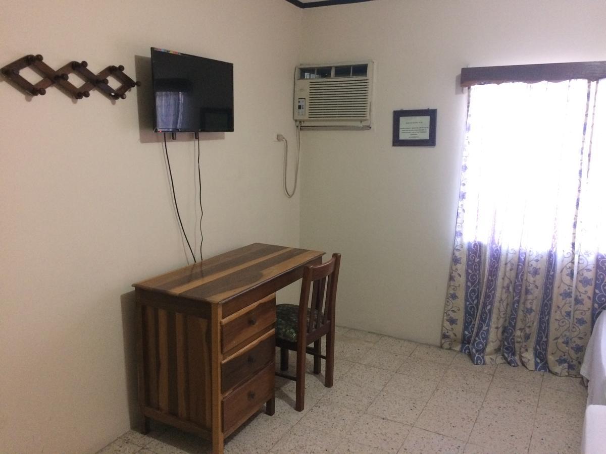 Hotel Casa Marina La Ceiba Ngoại thất bức ảnh