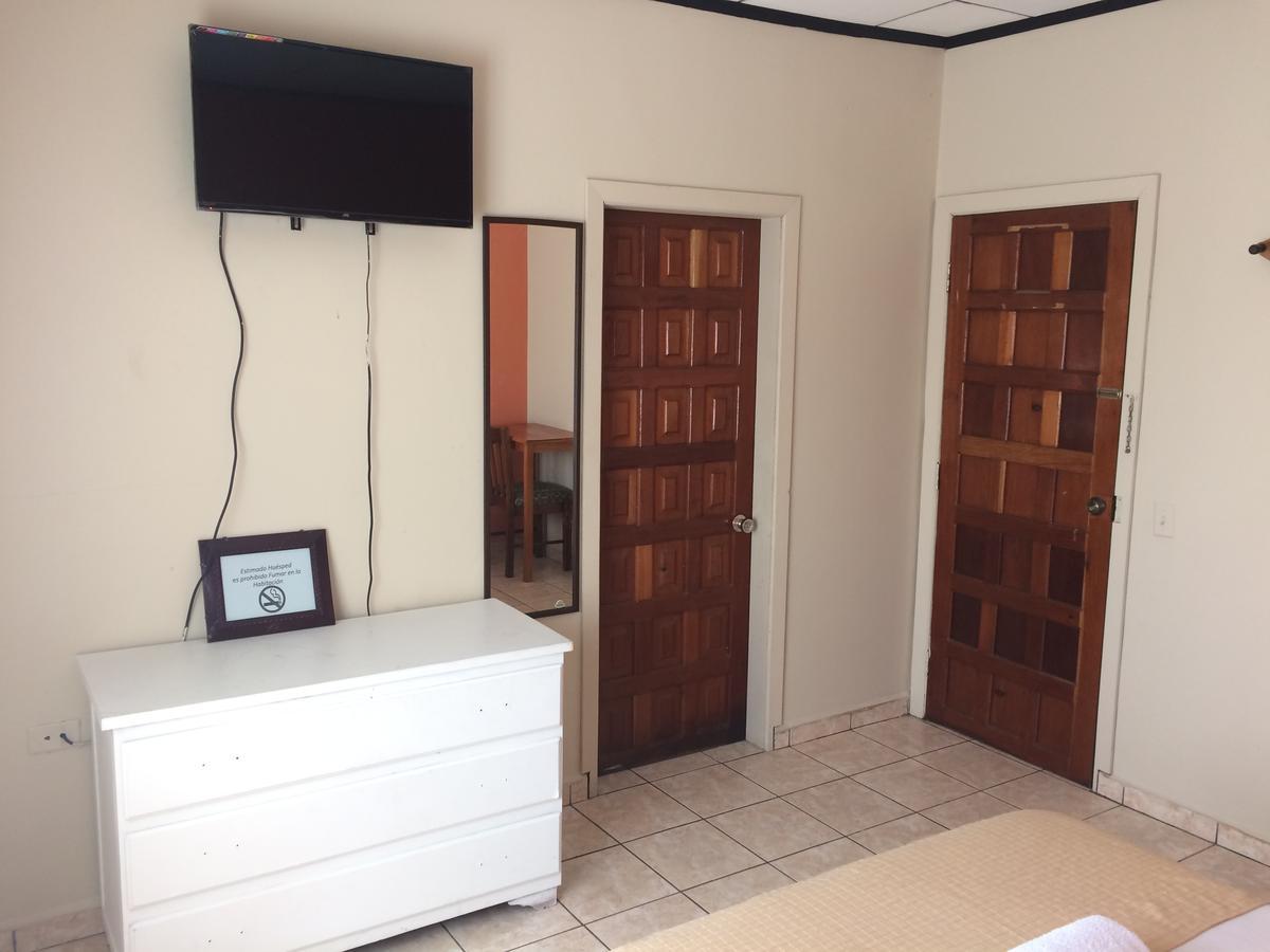 Hotel Casa Marina La Ceiba Ngoại thất bức ảnh