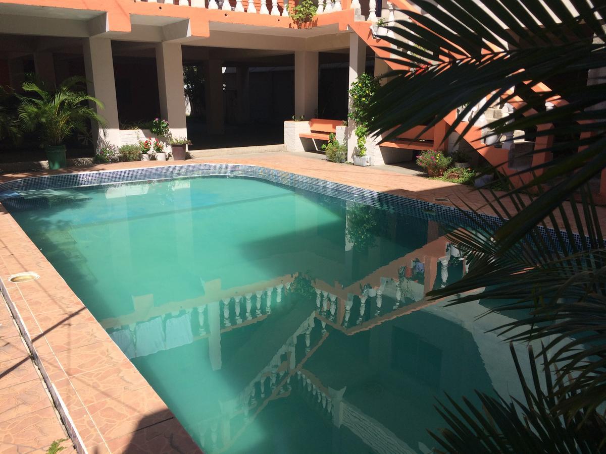 Hotel Casa Marina La Ceiba Ngoại thất bức ảnh